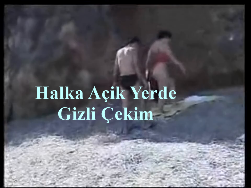 Halka Açık Yerde Gizli Çekim Erotik Film izle